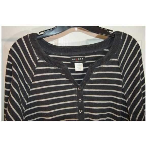 Axcess Blouse Long Sleeve Pullover Top Shirt Navy w/ White Stripe Size L (14-16) - Picture 3 of 4